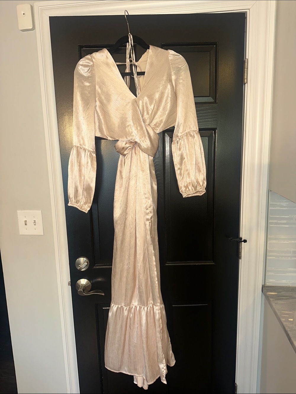 Rahi Leila Luster Long Sleeve Midi Dress in Champagne Size: M
